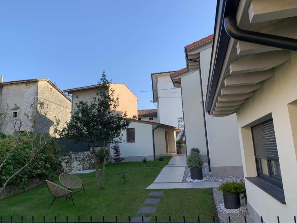 AdosadoDuplex Marea Baja 1 Zona Playa Ideal familias parejas y amigos Llanes Exterior foto